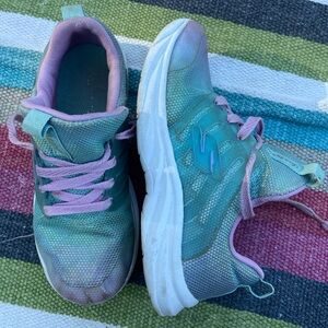 Girls bargain shoes! Sketcher aqua and pink, size 2